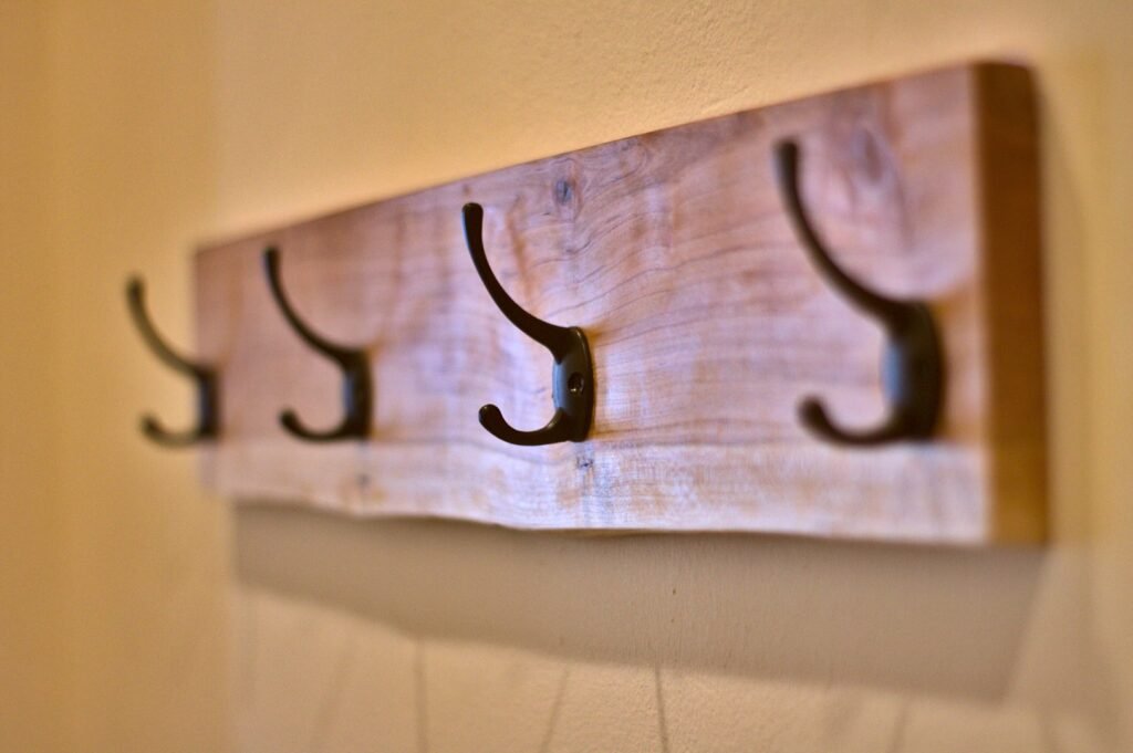 Live Edge Coat Rack – High Gravity Millworks